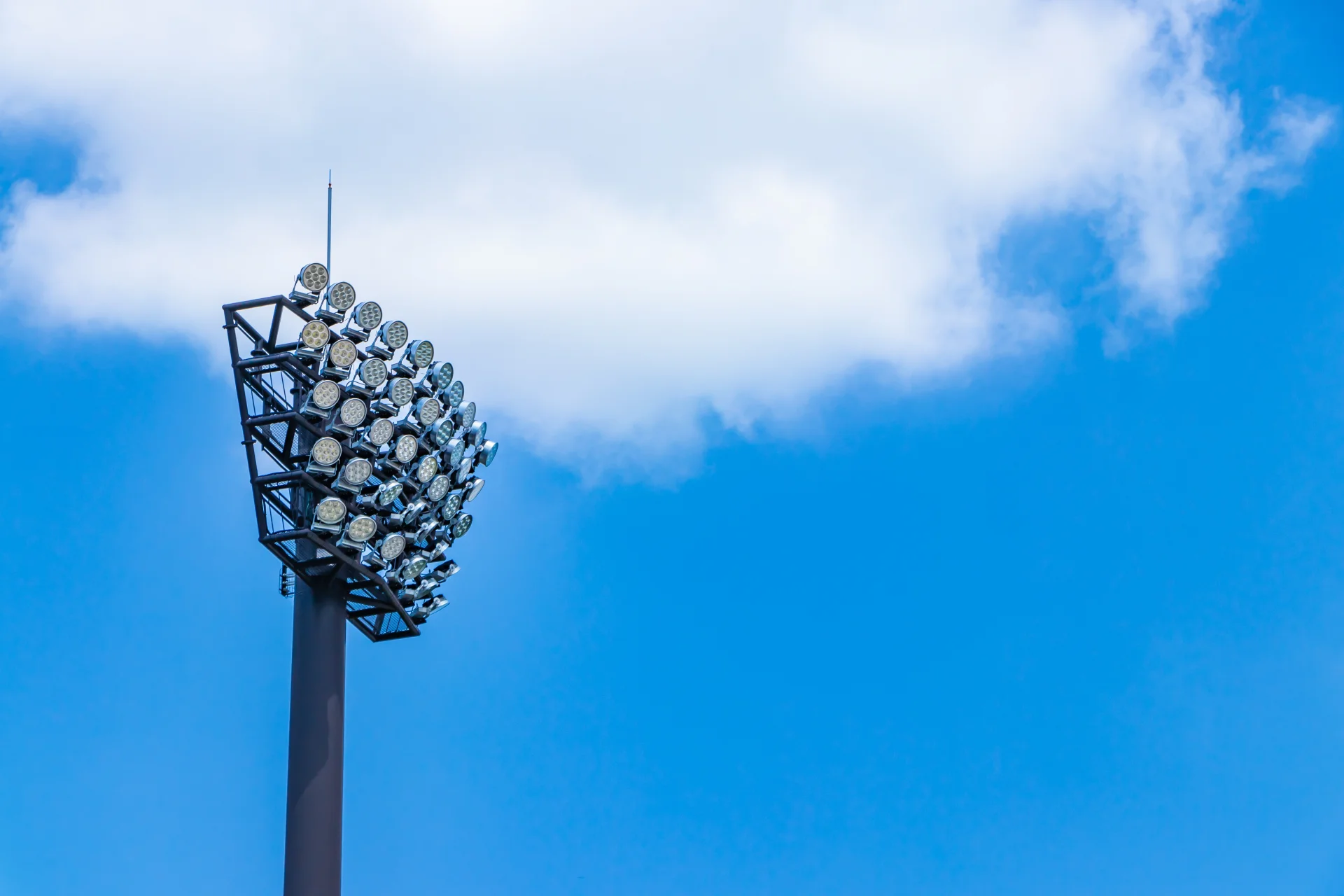 Msgi MSGI - Manufacturer of Stadium Masts and High-Mast Lighting